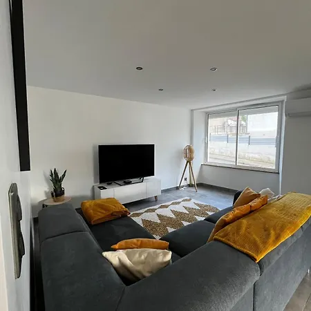 Prázdninový dům Maison De L'olivier La Châtaigneraie